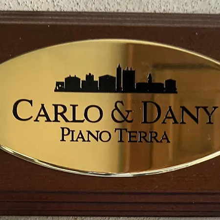 شقة Carlo & Dany Piano Terra In Centro Con Giardino *