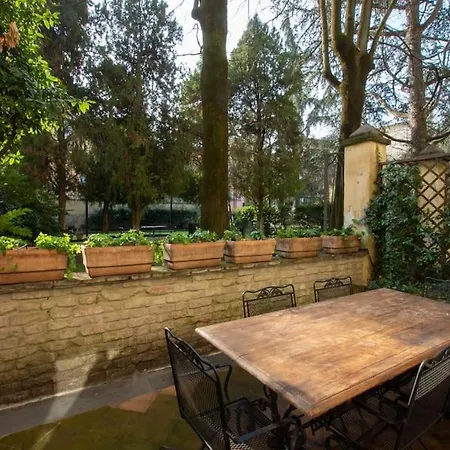 شقة Carlo & Dany Piano Terra In Centro Con Giardino بارما