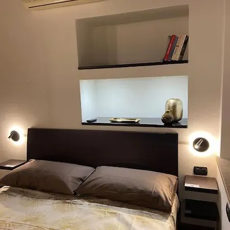 Apartment Carlo & Dany Piano Terra In Centro Con Giardino