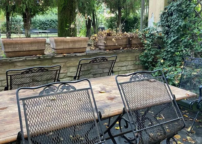 Apartment Carlo & Dany Piano Terra In Centro Con Giardino Parma