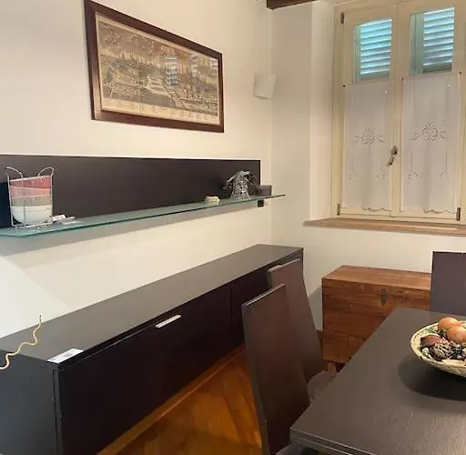 Apartment Carlo & Dany Piano Terra In Centro Con Giardino Parma