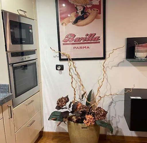 Carlo & Dany Piano Terra In Centro Con Giardino Apartment Parma